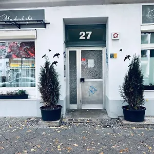 gemtliches-neues-2-zimmer-apartment-am-ufer.find-berlin-hotels.com/